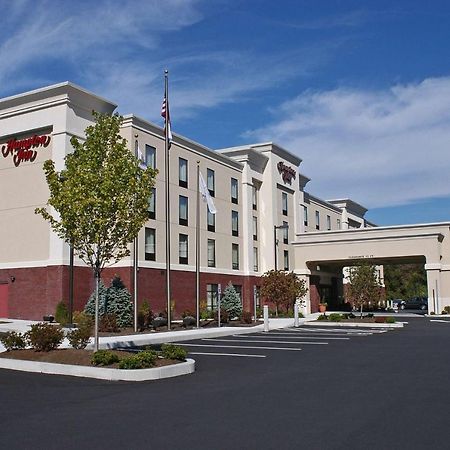Hampton Inn Raynham-Taunton Bagian luar foto