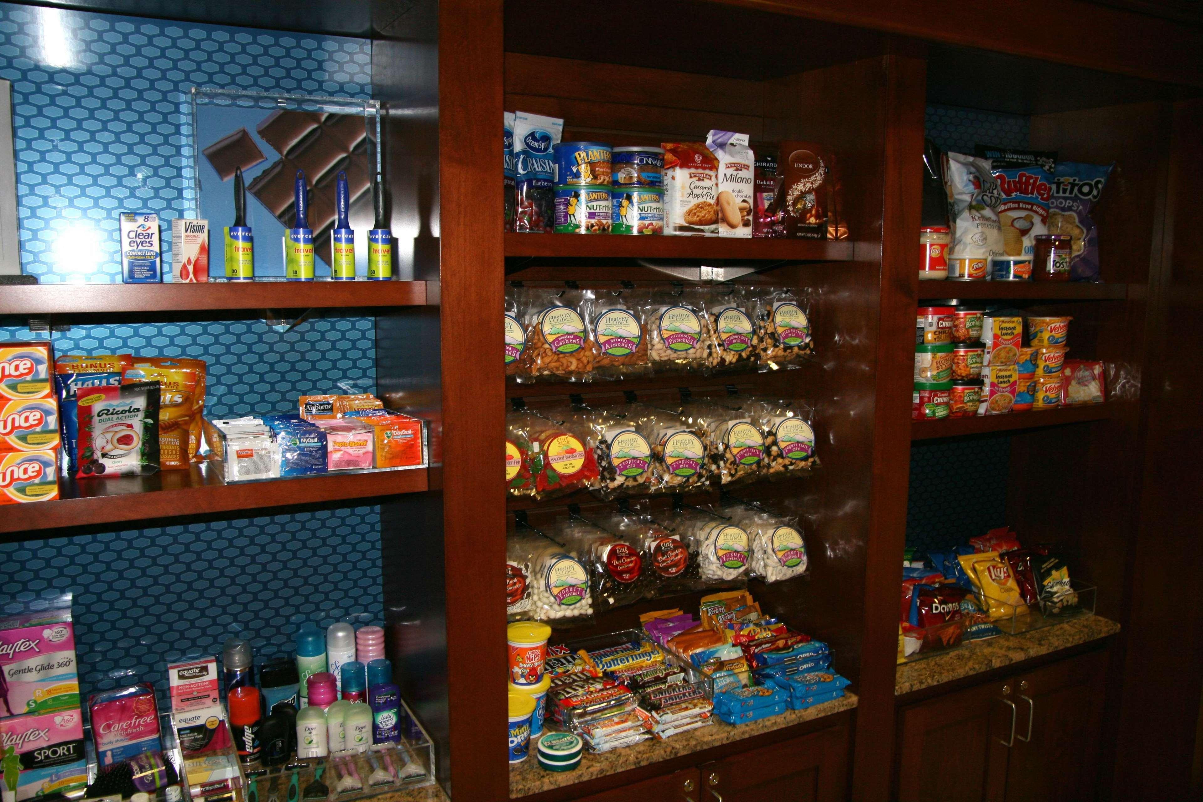 Hampton Inn Raynham-Taunton Bagian luar foto